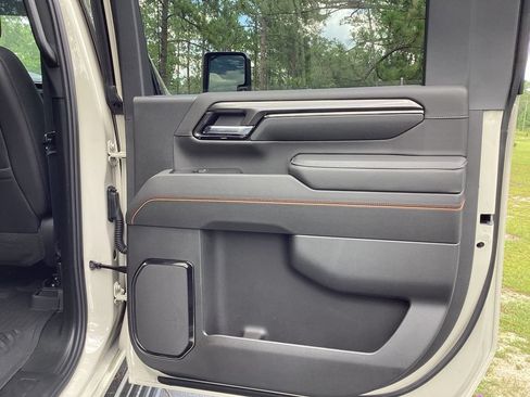 New 2026 GMC Sierra 2500 AT4 w/ AT4 Premium Plus Package AWD/4WD image 23