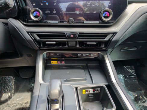 Used 2024 Lexus TX 350 FWD image 22