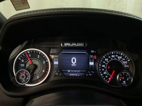 Used 2022 RAM 2500 Laramie AWD/4WD image 16