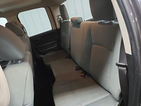 Used 2018 RAM 1500 Express w/ Express Value Package image 31