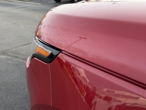 Used 2017 Land Rover Range Rover Supercharged image 9