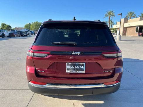Certified 2023 Jeep Grand Cherokee Limited w/ Trailer Tow Prep Group (B) AWD/4WD image 8