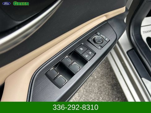 Used 2021 Lexus ES 350 w/ Premium Package FWD image 12