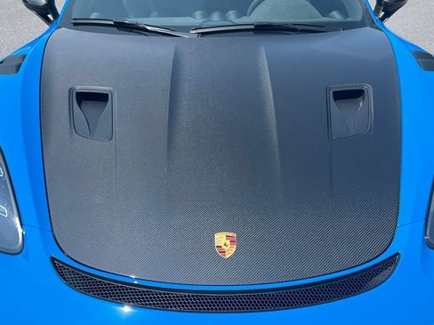 Used 2025 Porsche 718 Cayman GT4 RS w/ Weissach Package RWD image 32