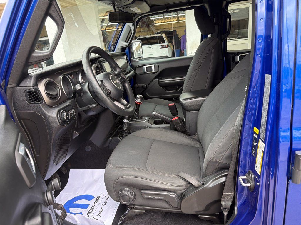Used 2020 Jeep Wrangler Unlimited Sport AWD/4WD image 9