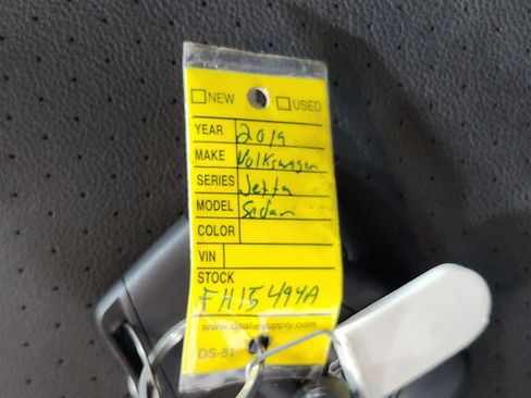 Used 2019 Volkswagen Jetta SE FWD image 50