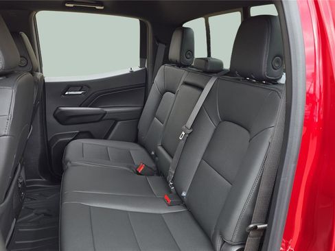 Used 2025 GMC Canyon Elevation w/ Convenience Package image 19