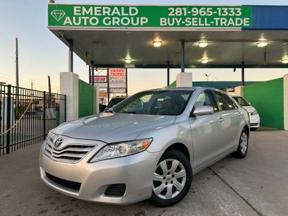 Used 2011 Toyota Camry LE