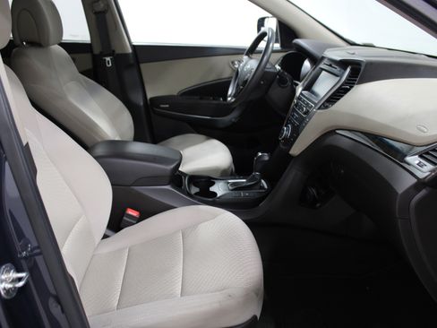 Used 2018 Hyundai Santa Fe Sport w/ 2.4L Value Package 02 FWD image 22