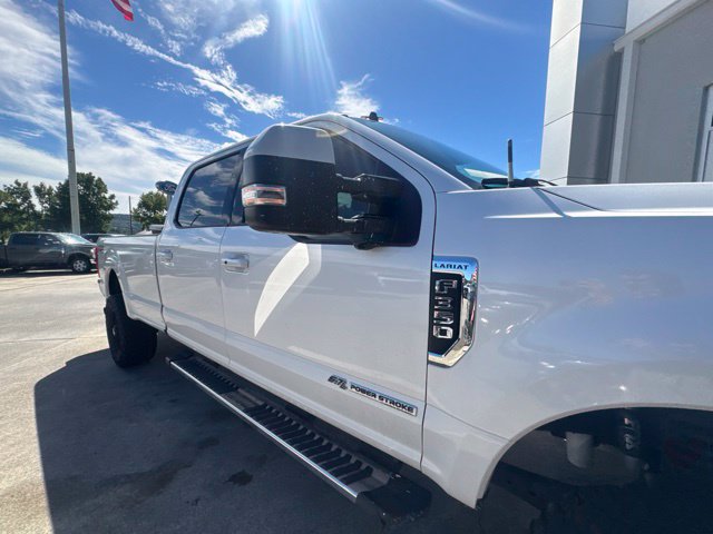 Used 2019 Ford F350 Lariat w/ Lariat Ultimate Package AWD/4WD image 8