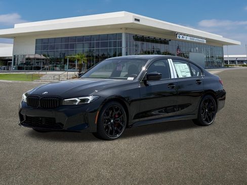 New 2026 BMW 330i Sedan RWD image 4