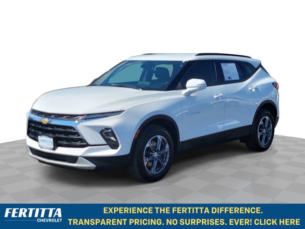 Certified 2024 Chevrolet Blazer LT FWD image 1