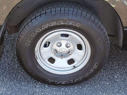 Used 2016 RAM 1500 Tradesman w/ Power & Remote Entry Group RWD image 11