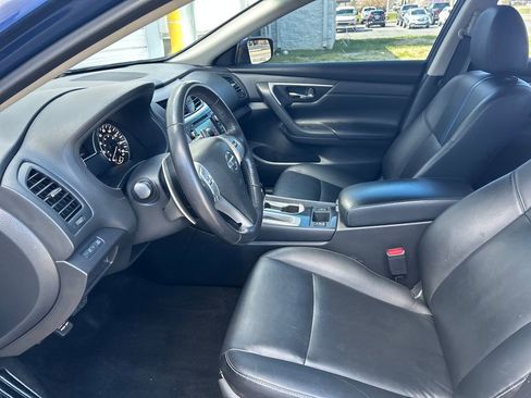 Used 2018 Nissan Altima 2.5 SR w/ SR Special Edition FWD image 12