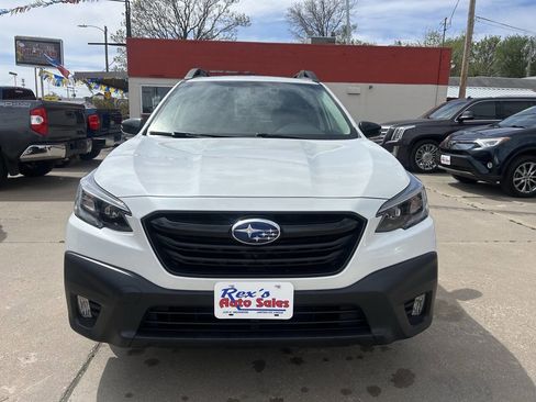 Used 2020 Subaru Outback Onyx Edition XT AWD/4WD image 3