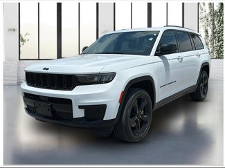 Used 2023 Jeep Grand Cherokee L Laredo AWD/4WD video 1