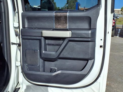 Used 2022 Ford F350 Lariat w/ Tremor Off-Road Package image 15