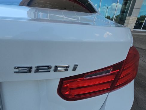 Used 2015 BMW 328i Sedan RWD image 14