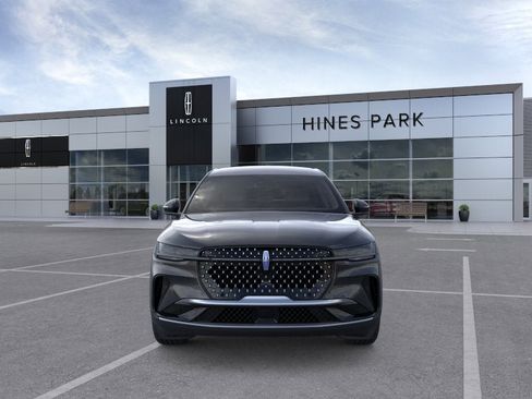 New 2026 Lincoln Nautilus Premier AWD/4WD image 6