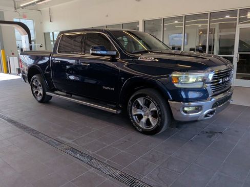 Used 2020 RAM 1500 Laramie AWD/4WD image 2