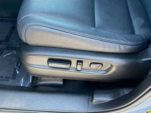 Certified 2024 Honda Passport EX-L image 17
