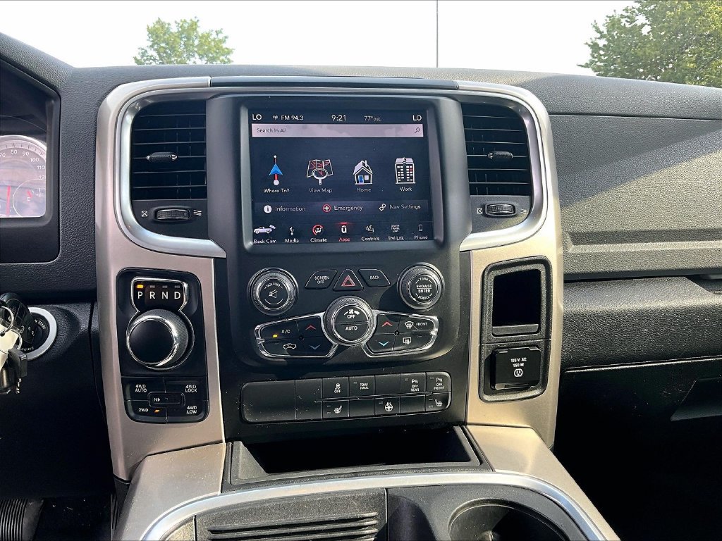 Used 2018 RAM 1500 Big Horn AWD/4WD image 32