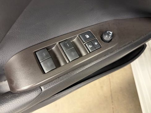 Used 2023 Toyota Camry SE FWD image 15