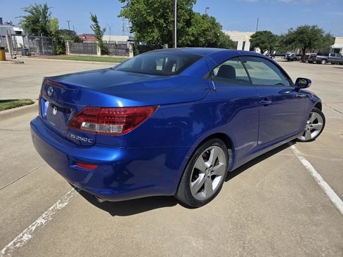 Used 2010 Lexus IS 250C RWD image 25