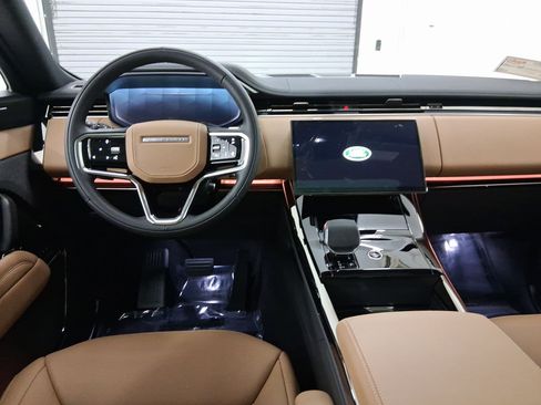 New 2026 Land Rover Range Rover Sport SE image 4