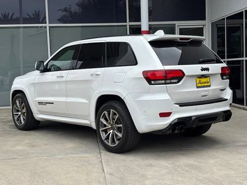 Used 2018 Jeep Grand Cherokee Trackhawk AWD/4WD image 7