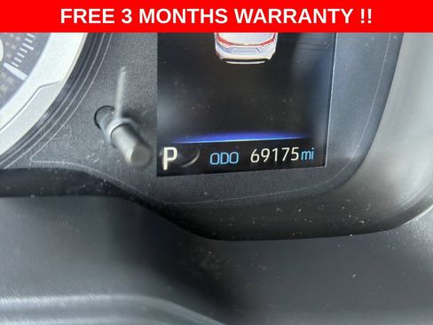 Used 2022 Toyota Corolla SE FWD image 16