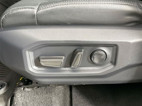 Used 2023 Toyota Tundra SR5 w/ SR5 Premium Package RWD image 28