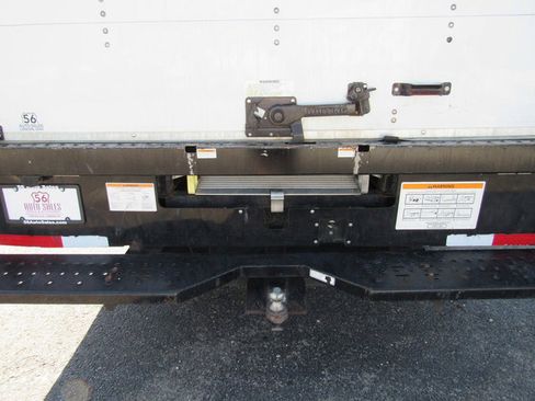 Used 2022 GMC Savana 3500 Extended w/ Power Convenience Package image 15