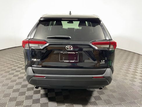 New 2025 Toyota RAV4 LE image 12