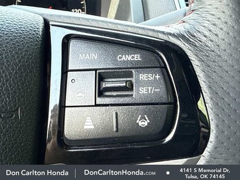 Used 2025 Honda Ridgeline Black Edition image 23