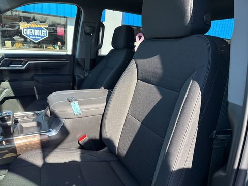 New 2026 Chevrolet Silverado 1500 LT w/ Z71 Off-Road Package image 30