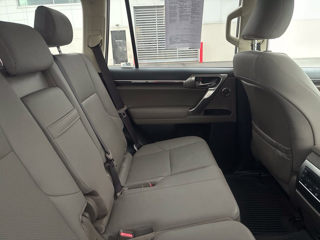 Used 2022 Lexus GX 460 Premium w/ Premium Plus Package AWD/4WD image 24
