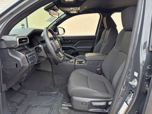 Used 2025 Toyota 4Runner SR5 RWD image 15