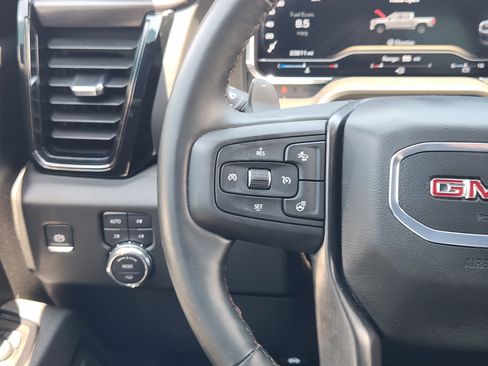 Used 2025 GMC Sierra 1500 AT4 AWD/4WD image 27
