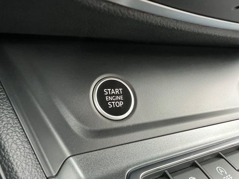 Used 2021 Audi Q3 2.0T Premium Plus AWD/4WD image 28