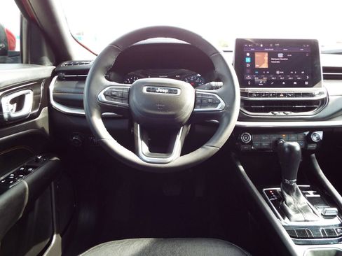 Used 2023 Jeep Compass Limited w/ Red Edition image 10