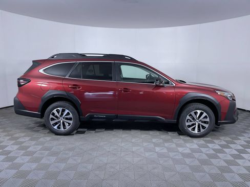 Certified 2024 Subaru Outback Premium AWD/4WD image 10