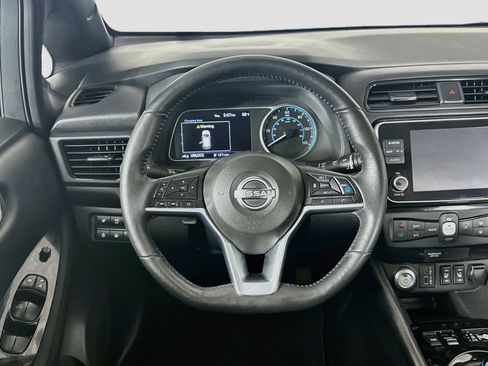 Used 2023 Nissan Leaf SV Plus FWD image 18