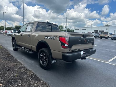 Used 2024 Nissan Titan PRO-4X w/ Pro-4x Convenience Package AWD/4WD image 5