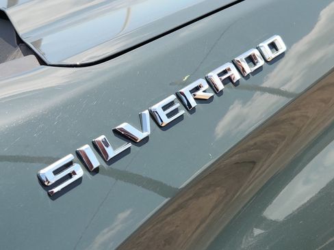 Certified 2025 Chevrolet Silverado 1500 LT AWD/4WD image 12