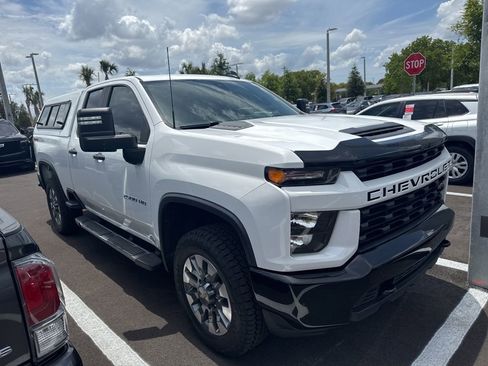 Used 2022 Chevrolet Silverado 2500 Custom w/ Custom Value Package AWD/4WD image 1