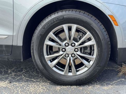 Certified 2023 Cadillac XT5 Premium Luxury AWD/4WD image 7