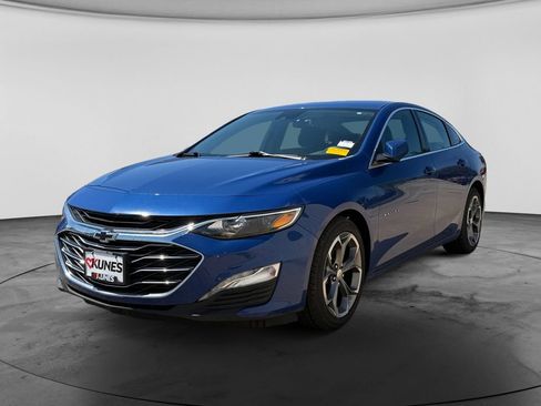 Used 2023 Chevrolet Malibu LT w/ LPO, Floor Liner Package FWD image 4