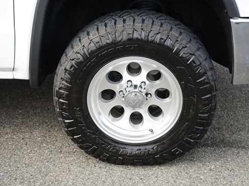 Used 2018 GMC Sierra 1500 SLT image 9