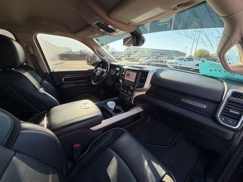 Used 2022 RAM 2500 Laramie AWD/4WD image 11